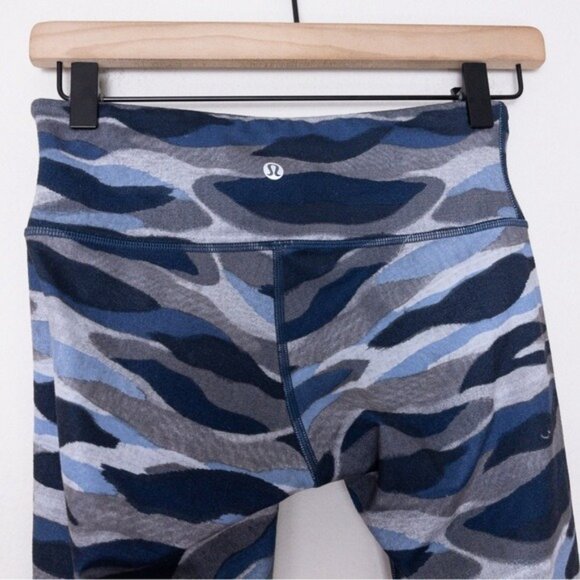 Lululemon Athletica Wunder Under Crop III Legging 4 Mini Coast Camo Navy Luon - Picture 8 of 9